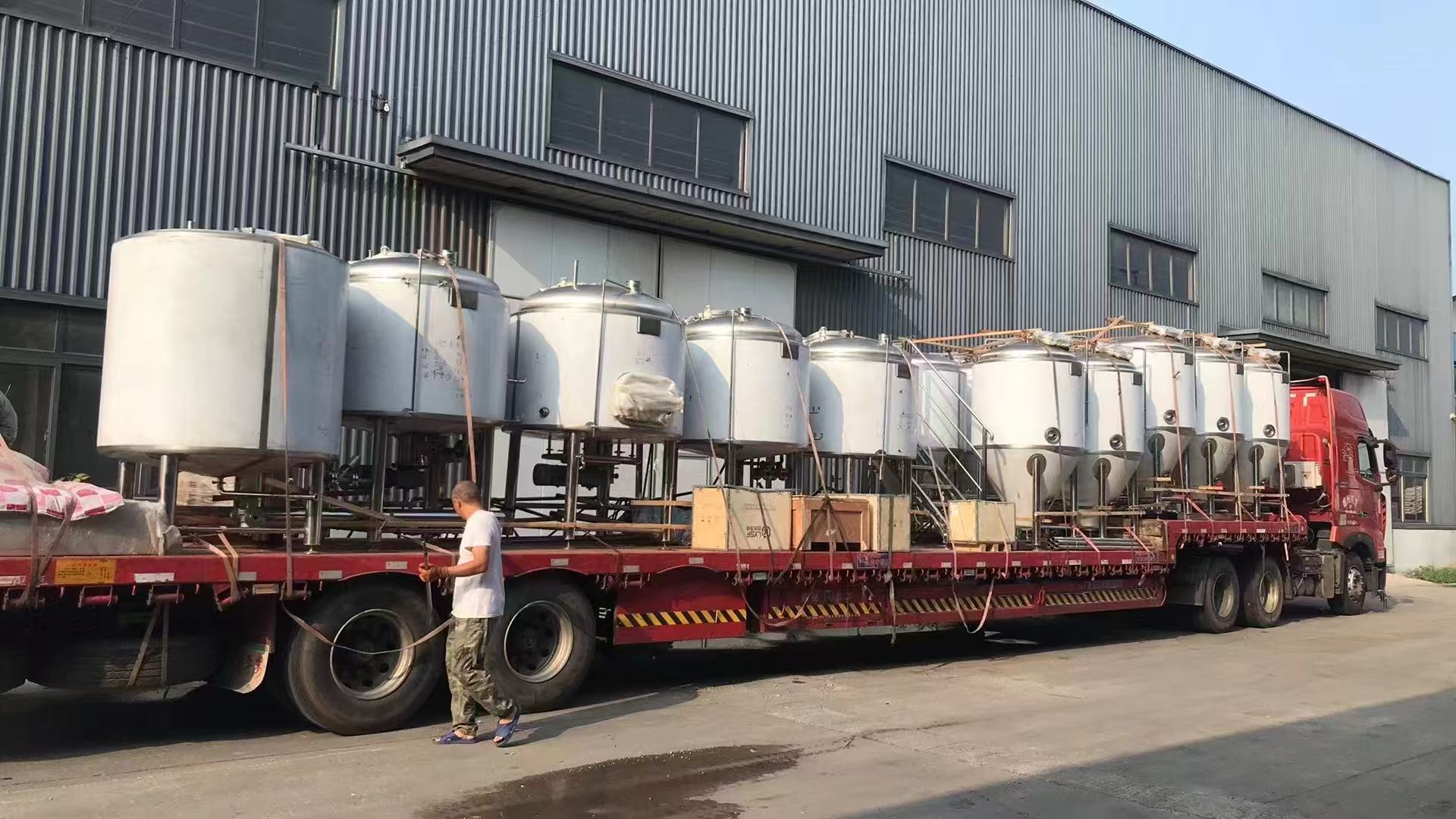 龙江精酿啤酒设备厂—精酿啤酒设备制造:传承工艺与创新科技的交融